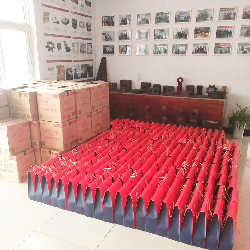 迎中秋，發(fā)禮品！洛陽(yáng)順祥祝大家中秋節快樂(lè )！